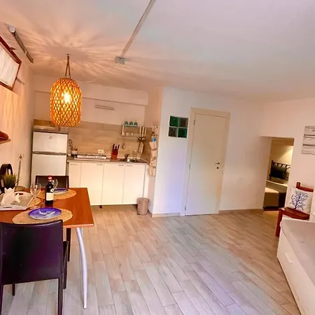 Apartment Suite Follonica Beach *